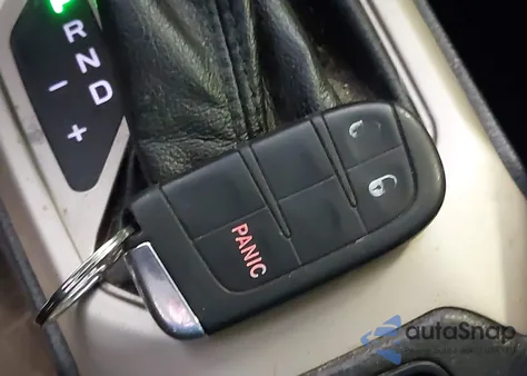 2017 Jeep Renegade Latitude 4X4 z USA, uszkodzony, nr VIN ZACCJBBB4HPE57937